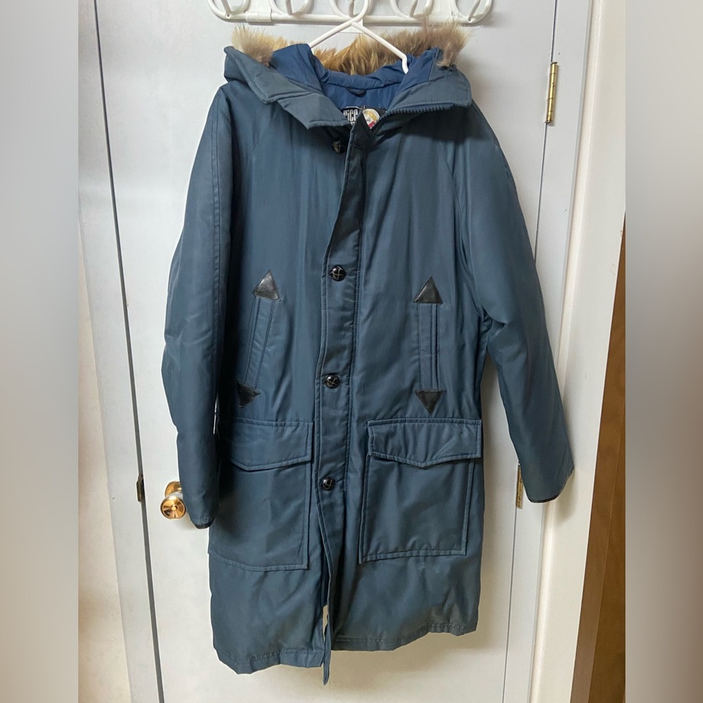 Vintage unisex navy parka with fur trim